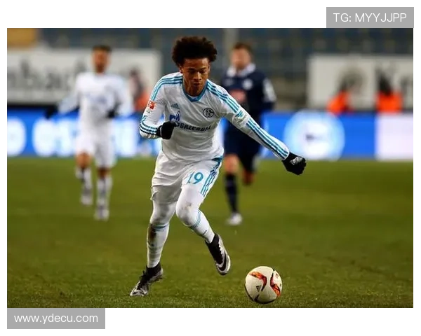 伊利亚斯·阿齐兹:梦想成真迎首秀